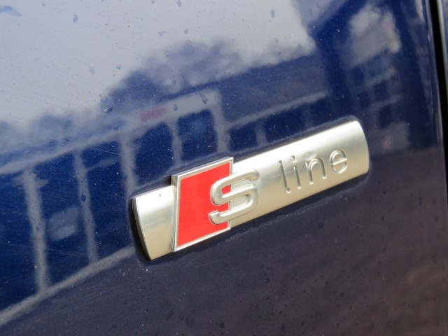 AUDI Q2 35 TFSI 150pk S EDITION S-Tronic / Led / Trekhaak / Navi / BOVAG garantie, Garage Groenouwe, Bathmen