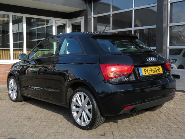AUDI A1 1.2 TFSI AMB. PL. B., Garage Groenouwe, Bathmen
