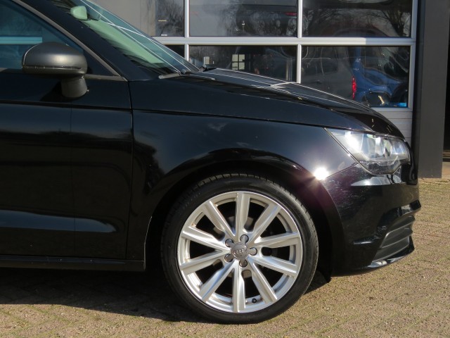 AUDI A1 1.2 TFSI AMB. PL. B., Garage Groenouwe, Bathmen