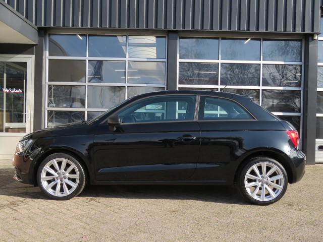 AUDI A1 1.2 TFSI AMB. PL. B., Garage Groenouwe, Bathmen
