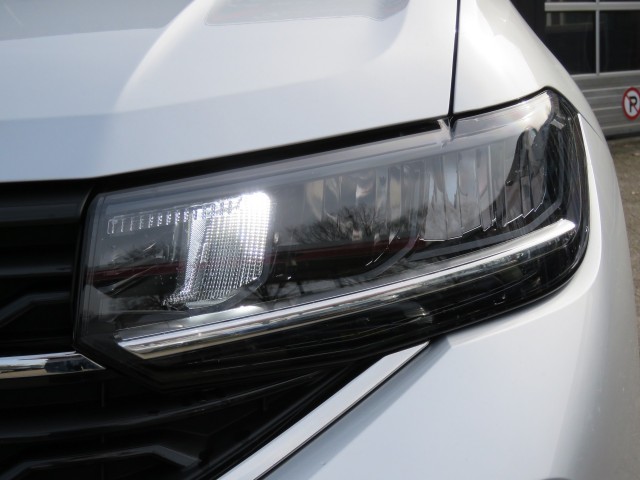 VOLKSWAGEN T-CROSS 1.0 TSI DSG-aut.GOAL EDITION / Trekhaak / Stoelverw. / BOVAG garantie, Garage Groenouwe, Bathmen