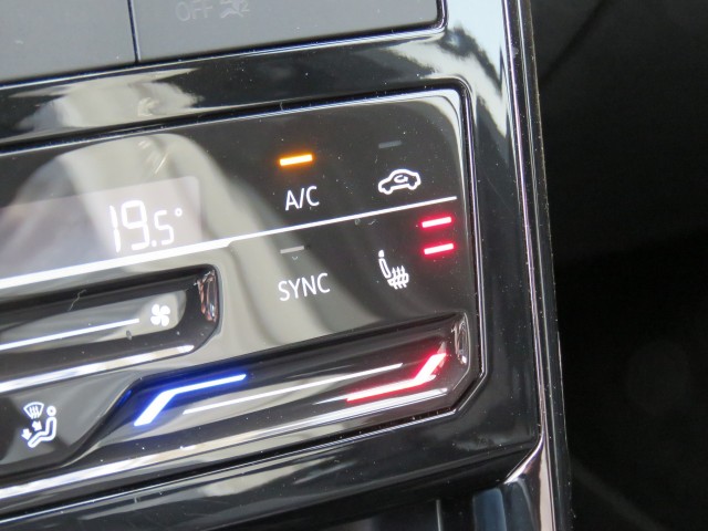 VOLKSWAGEN T-CROSS 1.0 TSI DSG-aut.GOAL EDITION / Trekhaak / Stoelverw. / BOVAG garantie, Garage Groenouwe, Bathmen