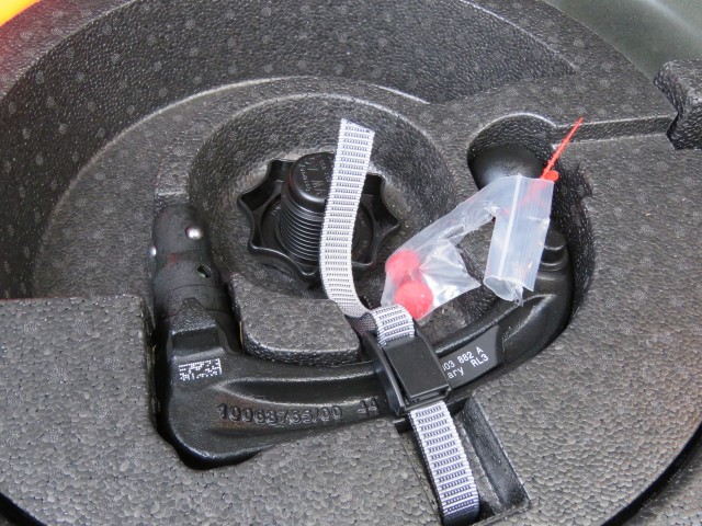 VOLKSWAGEN T-ROC 1.5 TSI 150pk DSG-aut. GOALEDITION / Trekhaak / Camera / IQ Light / Stoelverw. / FABRIEKS garantie, Garage Groe