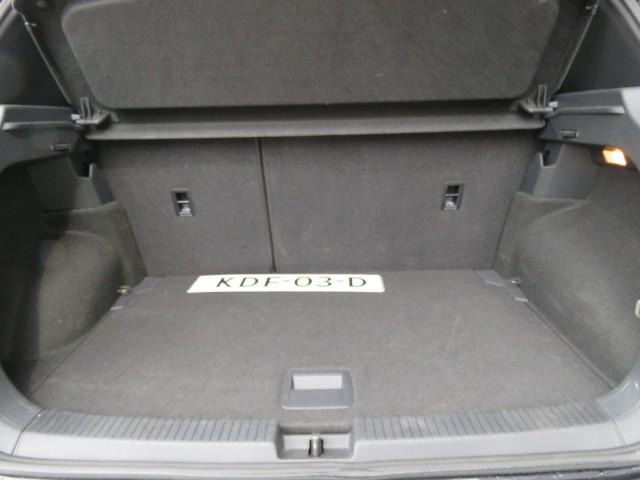 VOLKSWAGEN T-CROSS 1.5 TSI 150pk R-LINE DSG-aut. / Trekhaak / IQ Light / Camera / FABRIEKS garantie, Garage Groenouwe, Bathmen