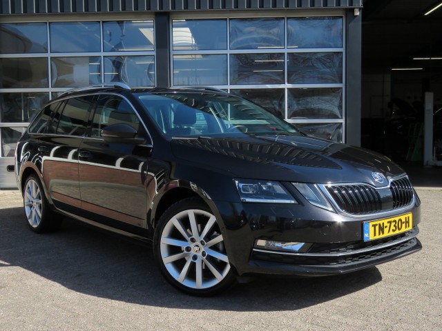 SKODA OCTAVIA 1.0 TSI 115pk DSG-aut. Style / Led / 18 Inch / Navi / Stoelverw. / BOVAG garantie, Garage Groenouwe, Bathmen