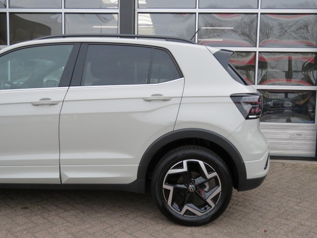 VOLKSWAGEN T-CROSS 1.5 TSI 150pk R-LINE DSG-aut. / Trekhaak / IQ Light / Camera / FABRIEKS garantie, Garage Groenouwe, Bathmen