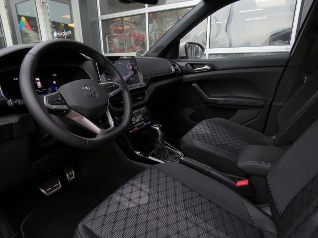 VOLKSWAGEN T-CROSS 1.5 TSI 150pk R-LINE DSG-aut. / Trekhaak / IQ Light / Camera / FABRIEKS garantie, Garage Groenouwe, Bathmen