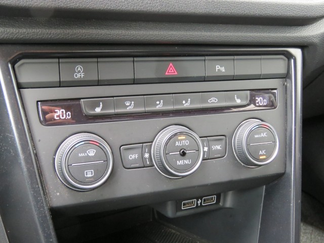 VOLKSWAGEN T-ROC 1.0 TSI STYLE, Garage Groenouwe, Bathmen