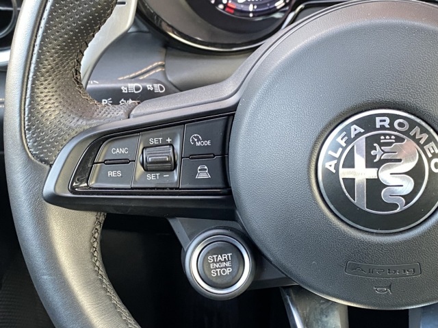 ALFA ROMEO TONALE 1.3T PHEV Veloce NAVI ADAPT-CRUISE STOELVW+VENTI CAMERA, Autobedrijf de Snipperling Deventer, Deventer