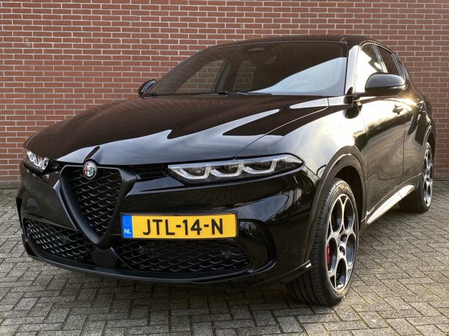 ALFA ROMEO TONALE 1.3T PHEV Veloce NAVI ADAPT-CRUISE STOELVW+VENTI CAMERA, Autobedrijf de Snipperling Deventer, Deventer