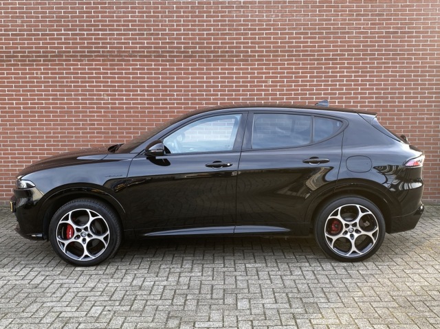 ALFA ROMEO TONALE 1.3T PHEV Veloce NAVI ADAPT-CRUISE STOELVW+VENTI CAMERA, Autobedrijf de Snipperling Deventer, Deventer