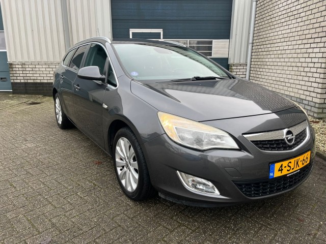 OPEL ASTRA - 1.4 Sports Tourer-Clima-Cruisecontrol-Half leder, VAG Autocenter B.V., Uden