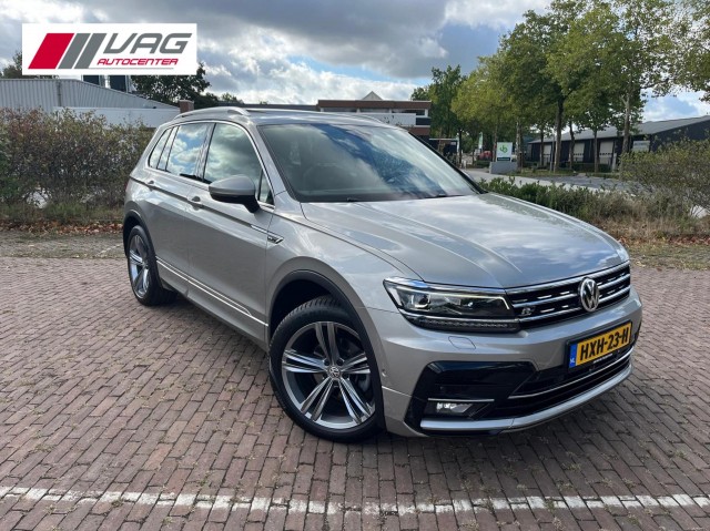 VOLKSWAGEN TIGUAN 1.5 TSI DSG R-Line / Trekhaak-Pano-Carplay-Stoelver , VAG Autocenter B.V., Uden
