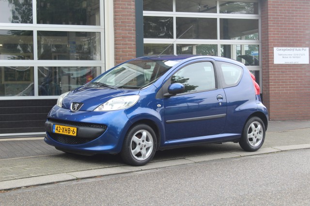 PEUGEOT 107 1.0-12V XR, Auto Pol, Renswoude