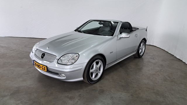 MERCEDES-BENZ 200 , Autobedrijf Snel, Nederhorst den Berg