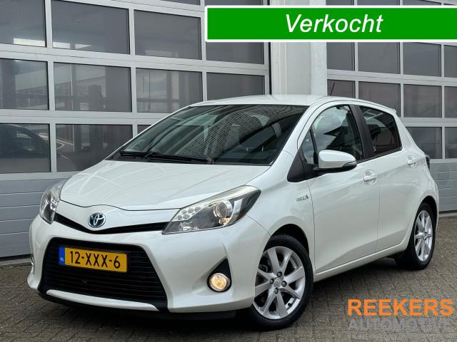 TOYOTA YARIS 1.5 FULL HYBRID DYN. dealer auto RIJKLAAR!, Reekers Automotive, Hengelo