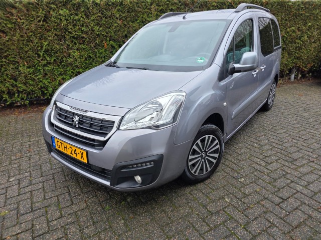PEUGEOT PARTNER Tepee 1.2 PureTech Active Nieuwe riem , Autobedrijf De Oversteek, Bemmel