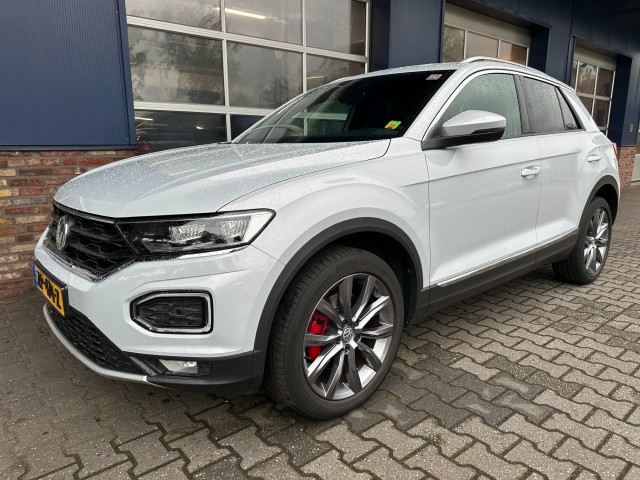 Volkswagen T-roc - 1.5 TSI SPORT.  AUTOMAAT. ALL.IN.