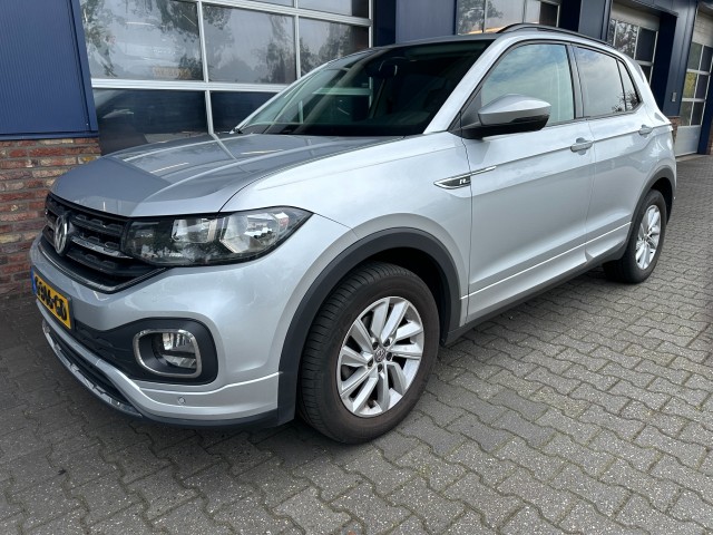 Volkswagen T-cross - 1.0 TSI LIFE.  R-LINE. TREKHAAK. CAMERA. AUTOMAAT. ALL.IN.