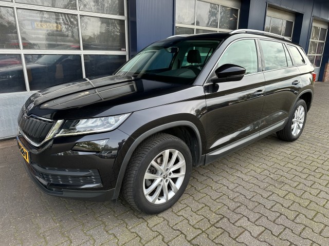 Skoda Kodiaq - 1.5 TSI BUSINESS ED. PANO. TREKHAAK. ALL.IN.