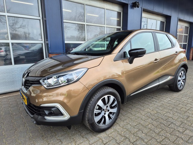Renault Captur - 1.2 TCE, Stoelverwarming, Navi, Cruise controle, ALL IN prijs!