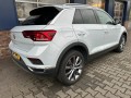 VOLKSWAGEN T-ROC 1.5 TSI SPORT, Autobedrijf Henri Van Der Veen, Nieuwleusen