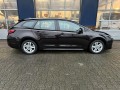 TOYOTA COROLLA 1.8 HYBRID ACTIVE, Autobedrijf Henri Van Der Veen, Nieuwleusen