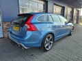 VOLVO V60 1.6 T3 R-DESIGN, Camera, Trekhaak, Carplay, ALL IN Prijs!, Autobedrijf Henri Van Der Veen, Nieuwleusen