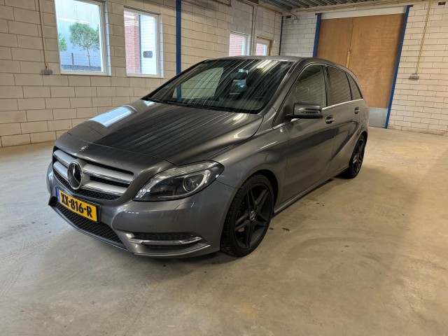 MERCEDES-BENZ B-KLASSE automaat xenon halfleder afn. trekhaak stoelverw., Elbers auto's, Overloon