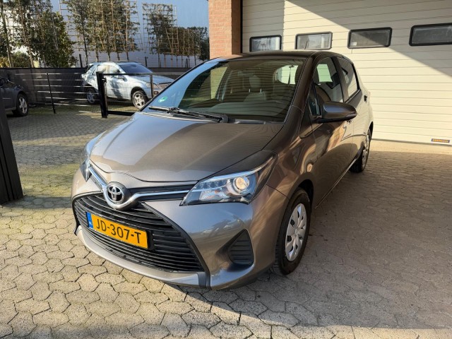 TOYOTA YARIS 1.3 VVT-I 4 cilinder, Elbers Auto's, Overloon