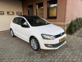 VOLKSWAGEN POLO 1.4-16V Style Pano stoelverw. cruise Navi PDC, Elbers Auto's, Overloon
