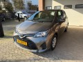 TOYOTA YARIS 1.3 VVT-I 4 cilinder, Elbers Auto's, Overloon