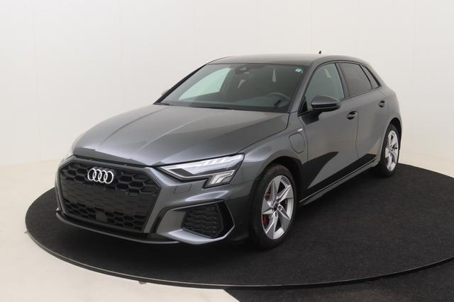 AUDI A3 Sportback 45 TFSI e 245 hp S-tronic 180kW... Autosoft BV, Enschede