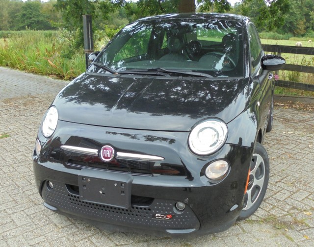 FIAT 500 E-Classic- 24KW-150KM Actieradius, 500e Fiat Center , Kortenhoef