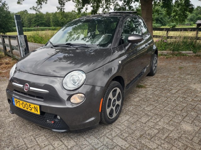FIAT 500 E-Classic- Opendak- Summersale -2000 Korting!!, 500e Fiat Center , Kortenhoef