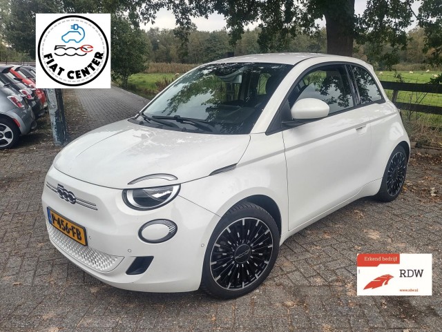 FIAT 500 E-42KW-Sneladen - Adaptieve CruiseContr-  Met korting, 500e Fiat Center , Kortenhoef