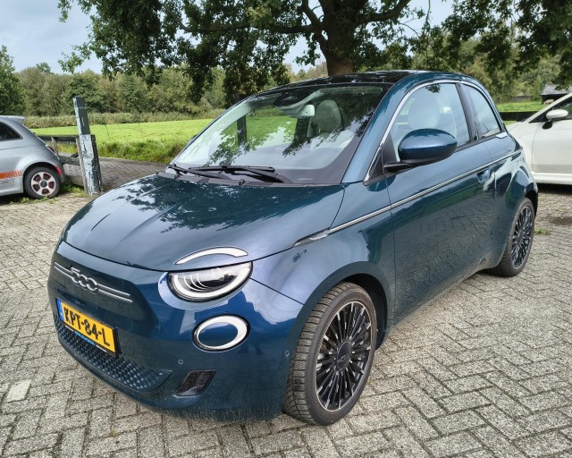 FIAT 500 E-La Prima- 42KW Summer sale , 500e Fiat Center , Kortenhoef