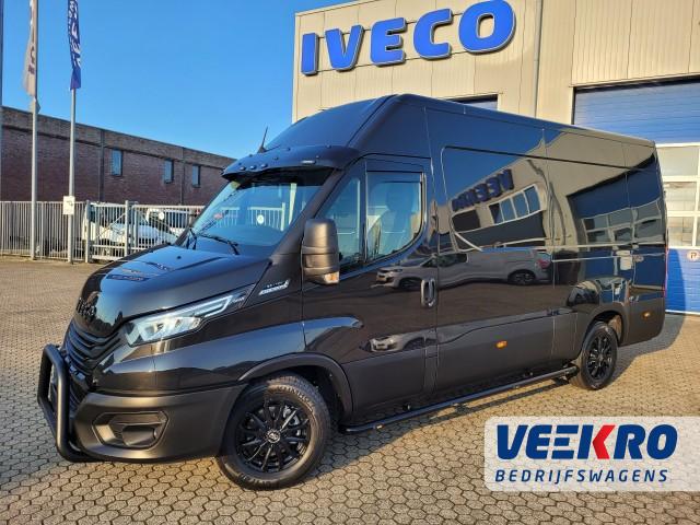 IVECO DAILY VAN VEEKRO BLACK EDITION!, Veekro Bedrijfswagens, Zwaagdijk