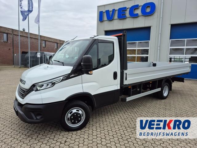 IVECO DAILY BPM VRIJ!!! 3500 Kg, 180 PK, Automaat, 3500 trekgewicht!, Veekro Bedrijfswagens, Zwaagdijk