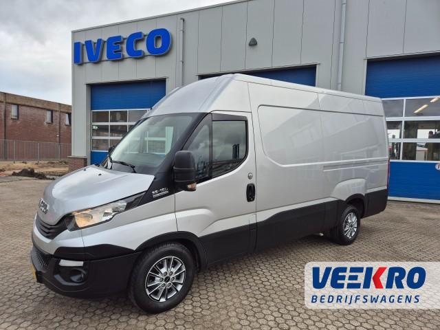 IVECO DAILY 3500Kg 160PK automaat, Veekro Bedrijfswagens, Zwaagdijk