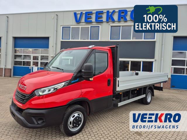 IVECO DAILY 42C14 Volledig Elektrisch , Veekro Bedrijfswagens, Zwaagdijk