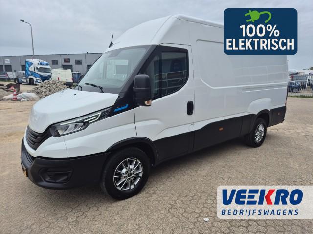 IVECO DAILY VAN 38S14 Volledig Elektrisch, 2x batterij, 80 KW snelladen , Veekro Bedrijfswagens, Zwaagdijk