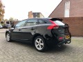 VOLVO V40 2.0 D3 KINETIC 5cil pano dak zelf parkeren dealer onderhouden , Rapido Auto's, Enschede