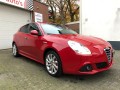 ALFA ROMEO GIULIETTA 2.0 JTDM DISTINCTIVE Automaat 5D , Rapido Auto's, Enschede