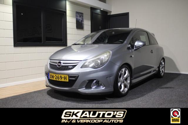 OPEL CORSA - 1.6-16V TURBO OPC SCHAALSTOELEN CLIMA PDC CRUISE ALL-IN PRIJS! 