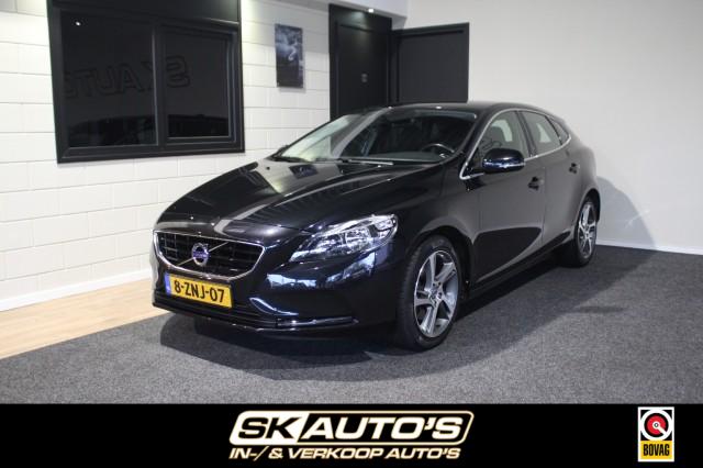 VOLVO V40 1.6 T2 MOMENTUM CRUISE NAVI CLIMA PDC TREKHAAK NAP! ALL-IN!, SK Autos, Emmen