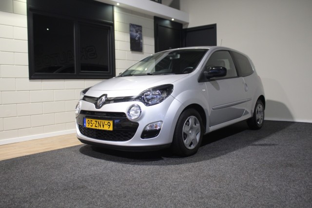 RENAULT TWINGO - 1.2 16V DYNAMIQUE AUTM AIRCO ELEK RAMEN CENTRAAL ALL-IN PRIJS!