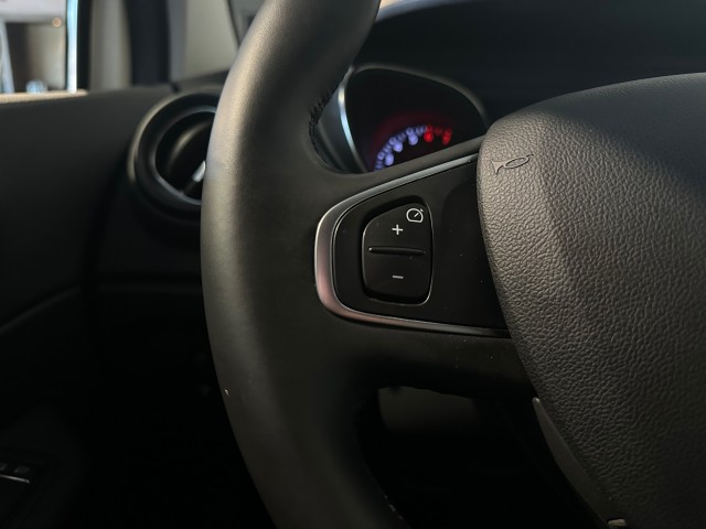 RENAULT CAPTUR 0.9 TCE INTENS NAP l CRUISE l CAMERA l 17INCH l CLIMATE l, SK Autos, Emmen