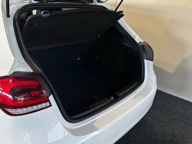 MERCEDES-BENZ A-KLASSE 160 - NAP l CLIMA l CRUISE l CAMERA l CARPLAY l 17INCH l , SK Autos, Emmen