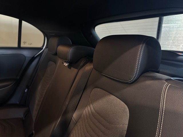 MERCEDES-BENZ A-KLASSE 160 - NAP l CLIMA l CRUISE l CAMERA l CARPLAY l 17INCH l , SK Autos, Emmen